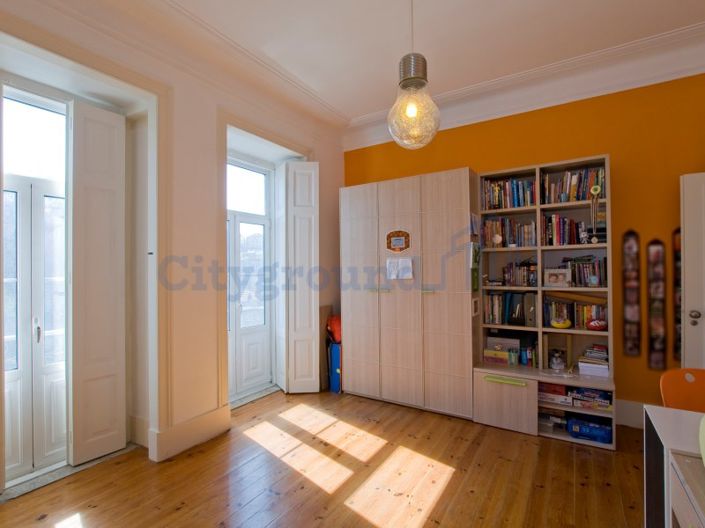 Image No.19-Appartement de 6 chambres à vendre à Lisbon