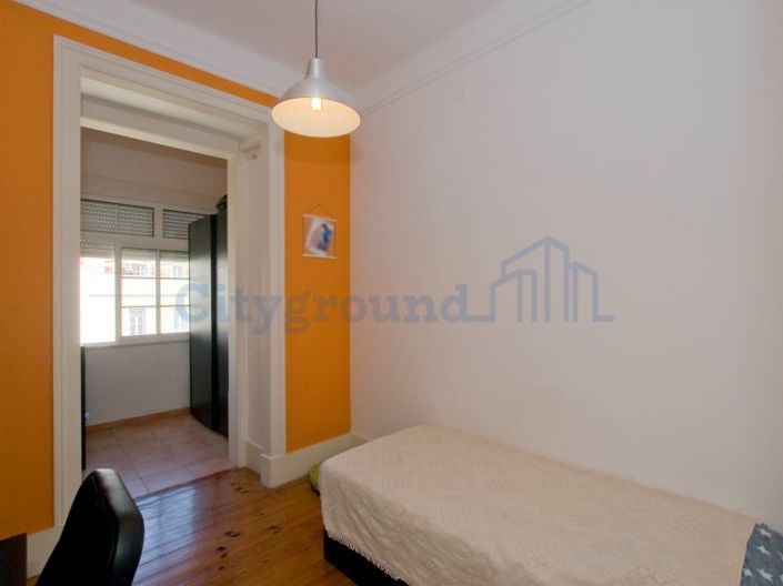 Image No.23-Appartement de 6 chambres à vendre à Lisbon