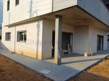 id82898201-0000-0500-0000-000015d23c34