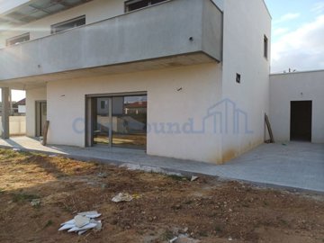 id82898201-0000-0500-0000-000015d23c37