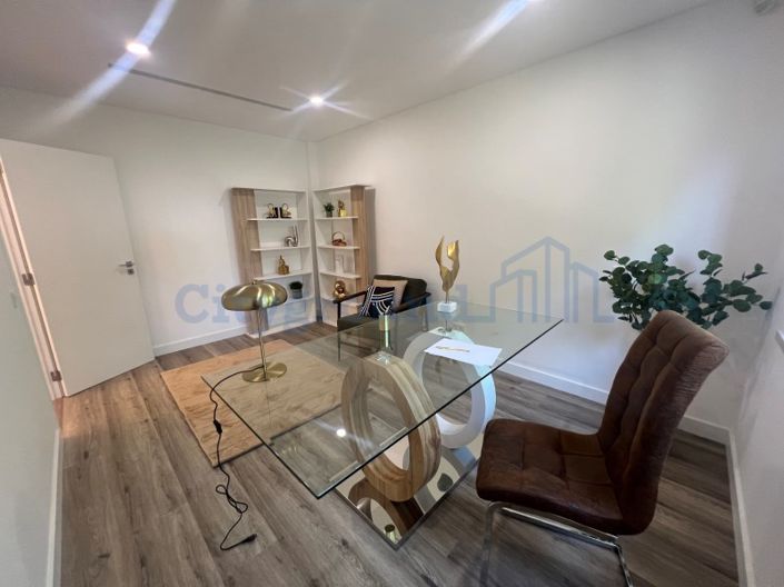 Image No.14-Maison de 4 chambres à vendre à Almada