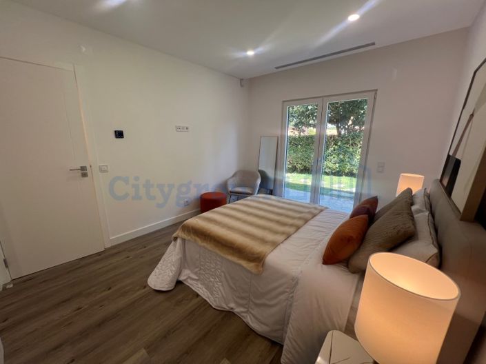 Image No.17-Maison de 4 chambres à vendre à Almada