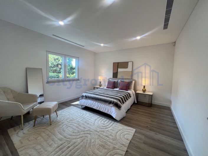 Image No.25-Maison de 4 chambres à vendre à Almada