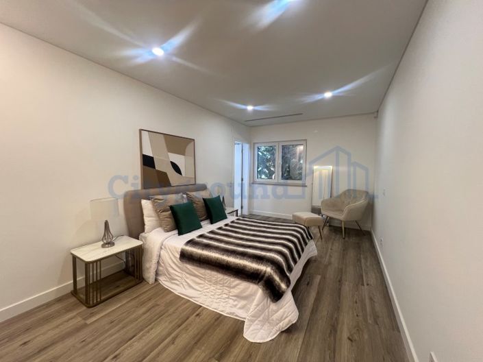 Image No.27-Maison de 4 chambres à vendre à Almada