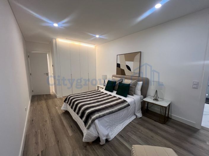 Image No.30-Maison de 4 chambres à vendre à Almada