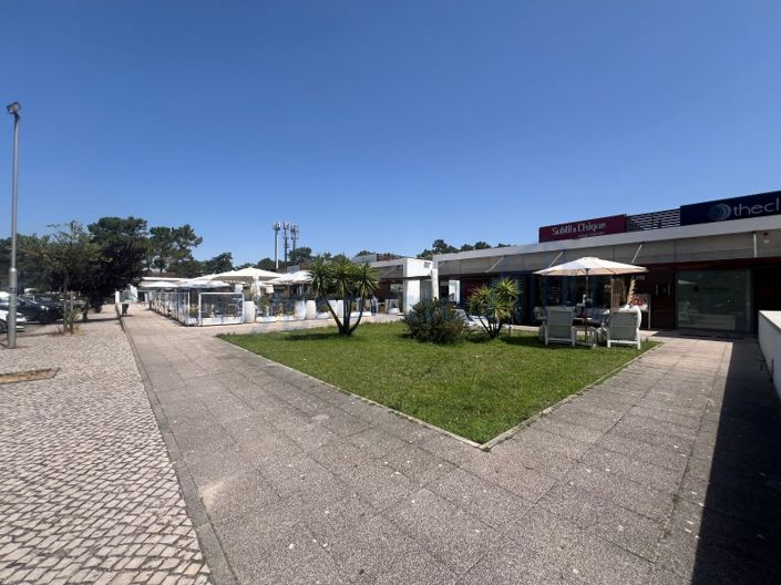 Image No.40-Maison de 4 chambres à vendre à Almada