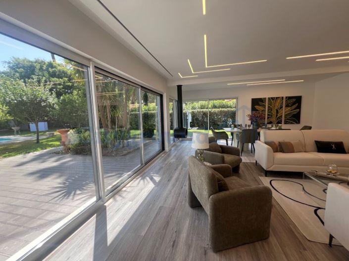 Image No.7-Maison de 4 chambres à vendre à Almada