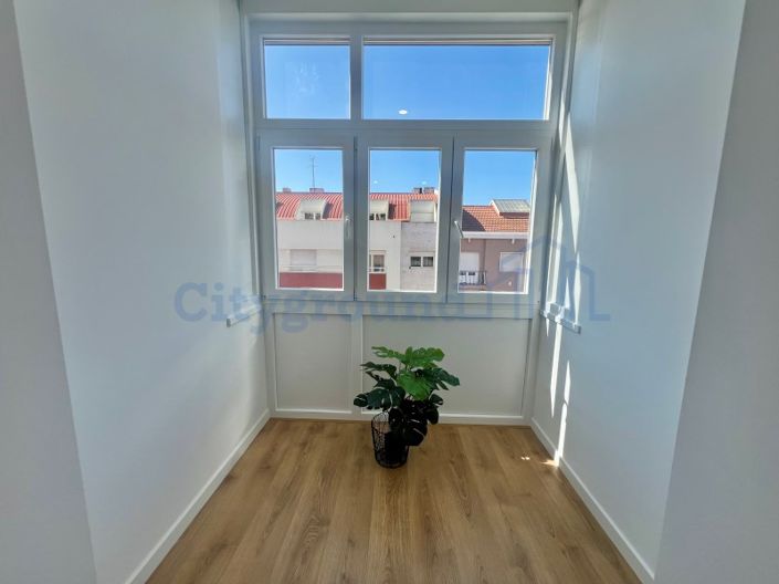 Image No.2-Appartement de 3 chambres à vendre à Lisbon