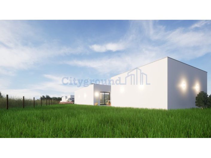 Image No.9-3 Bed House for sale