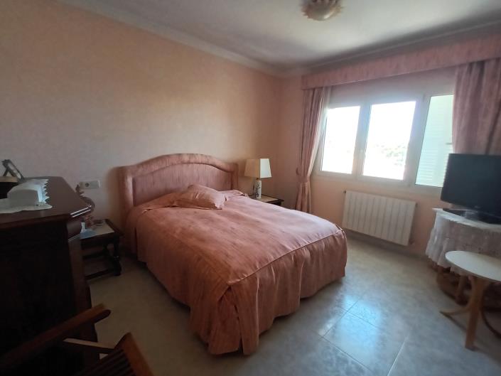 Image No.13-7 Bed Villa / Detached for sale