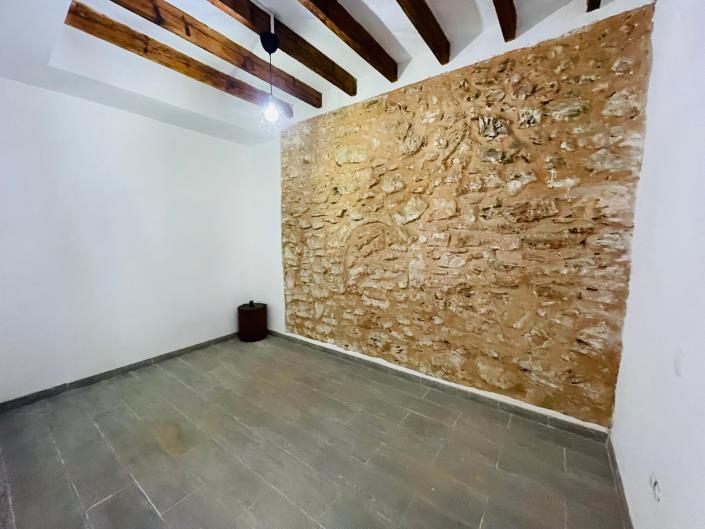 Image No.6-5 Bed Townhouse for sale