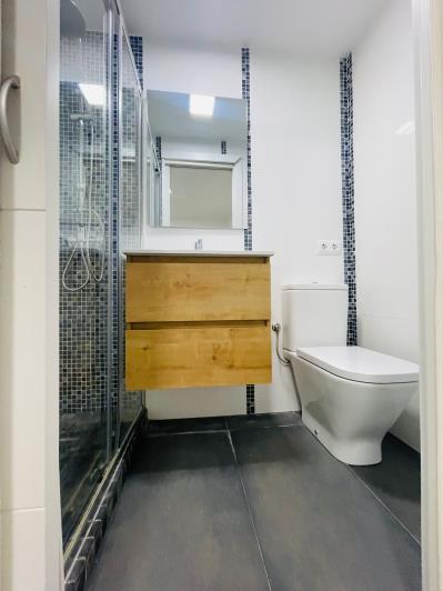 Image No.15-5 Bed Townhouse for sale