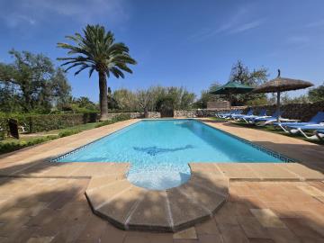 1 - Cala d'Or, Village House