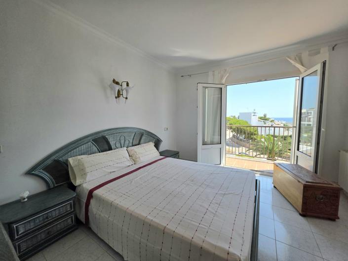 Image No.4-7 Bed Chalet for sale