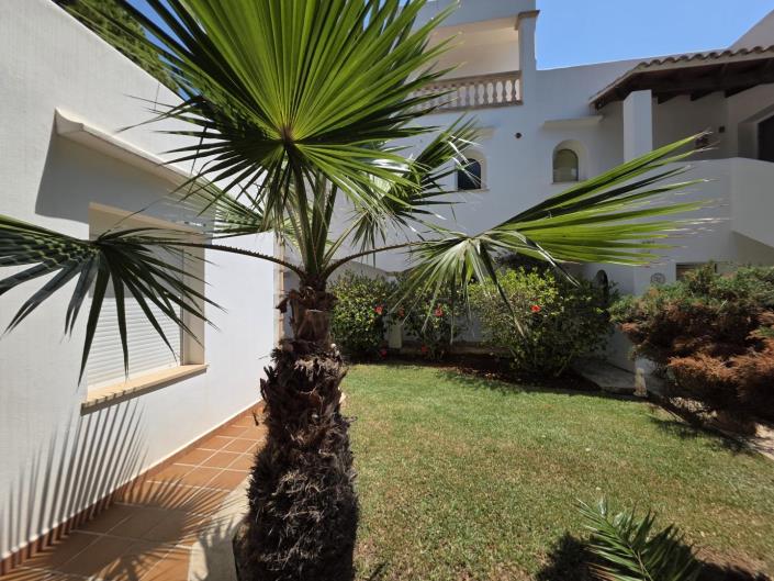 Image No.3-7 Bed Chalet for sale