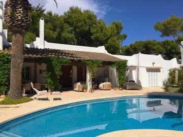 277a79f9-e1f5-45ae-94d7-43174007e130