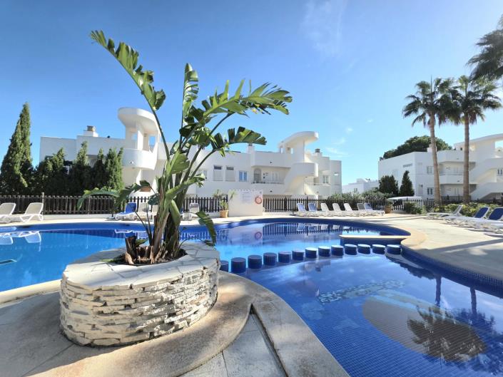 Image No.17-2 Bed Apartment for sale