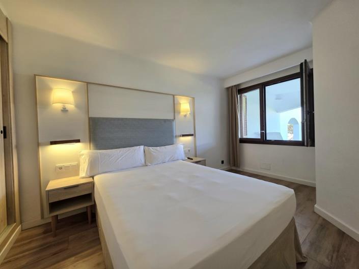 Image No.10-1 Bed Apartment for sale