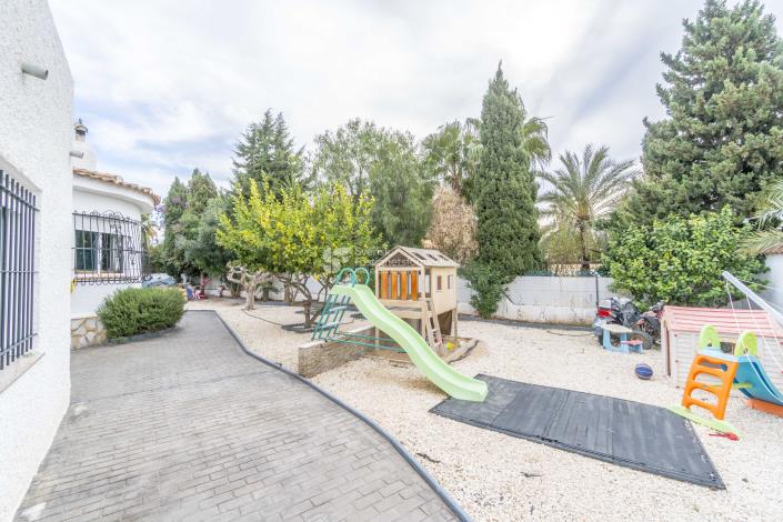 Image No.21-4 Bed Villa for sale