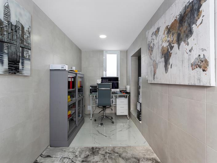 Image No.26-3 Bed House for sale