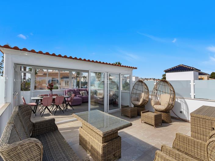 Image No.33-3 Bed House for sale