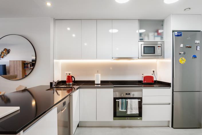 Image No.8-2 Bed Apartment for sale