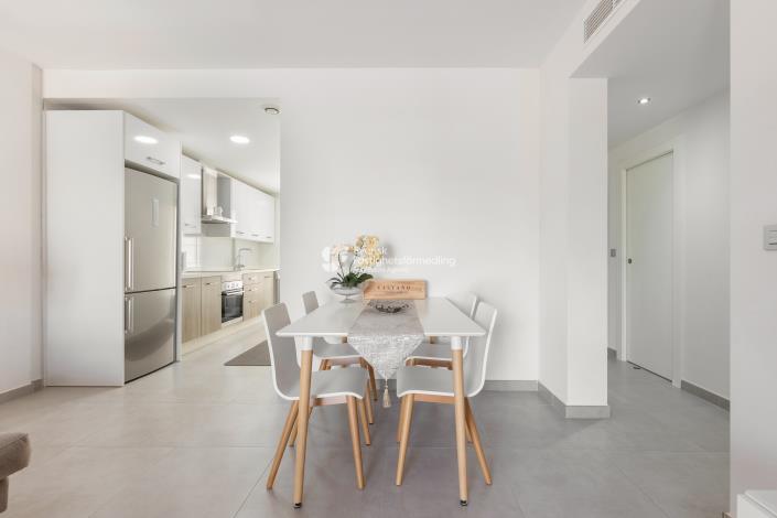 Image No.8-3 Bed Apartment for sale