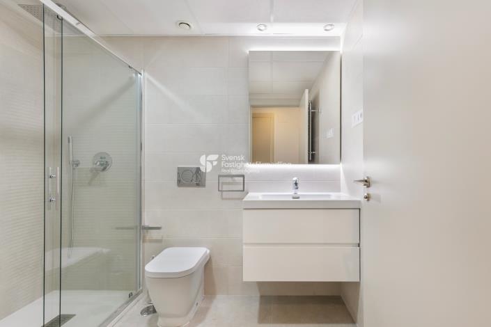 Image No.17-2 Bed Apartment for sale