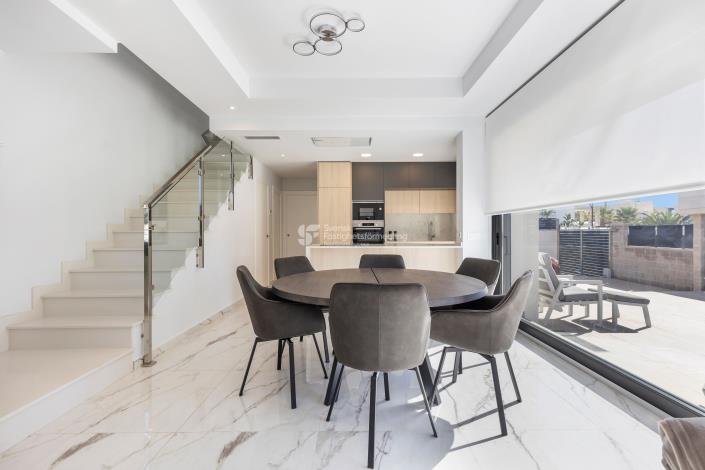 Image No.2-Villa de 3 chambres à vendre à Torre La Mata