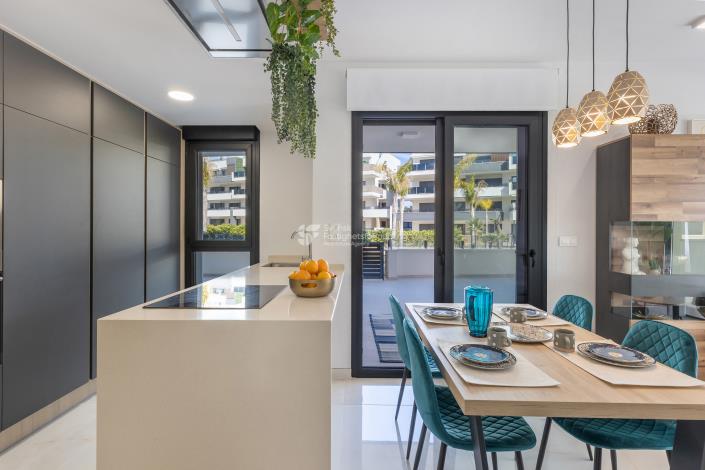 Image No.15-Appartement de 3 chambres à vendre à Punta Prima