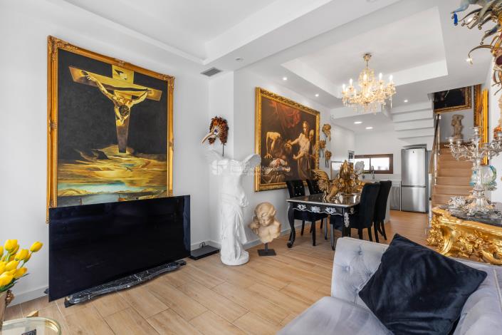 Image No.9-3 Bed House/Villa for sale