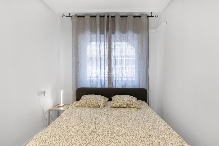 Image No.12-2 Bed Apartment for sale