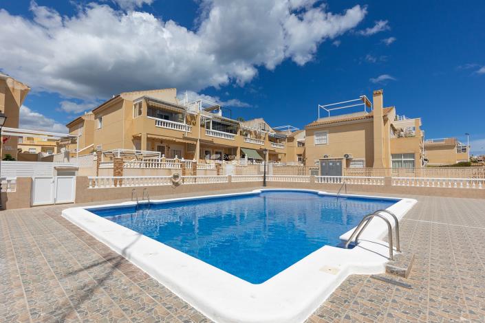 Image No.4-2 Bed Apartment for sale