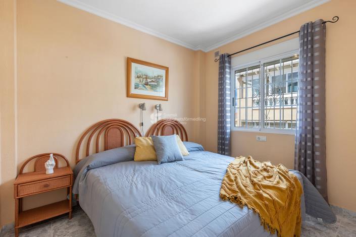 Image No.20-2 Bed Apartment for sale