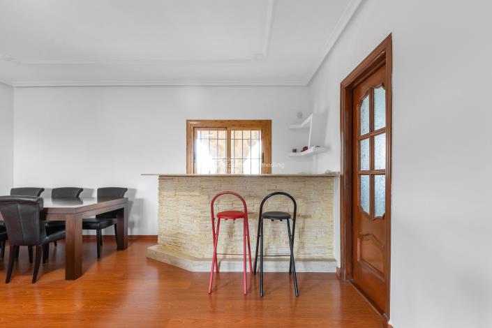 Image No.5-5 Bed Villa for sale