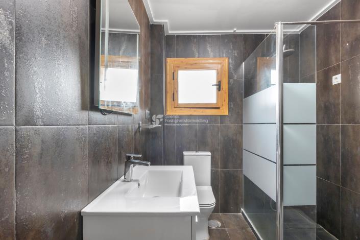 Image No.15-5 Bed Villa for sale