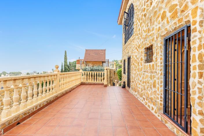 Image No.29-5 Bed Villa for sale