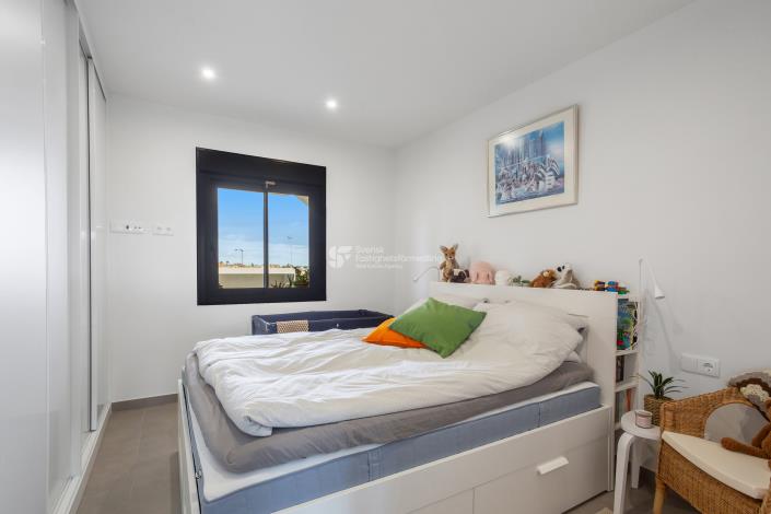 Image No.19-Appartement de 2 chambres à vendre à Villamartin