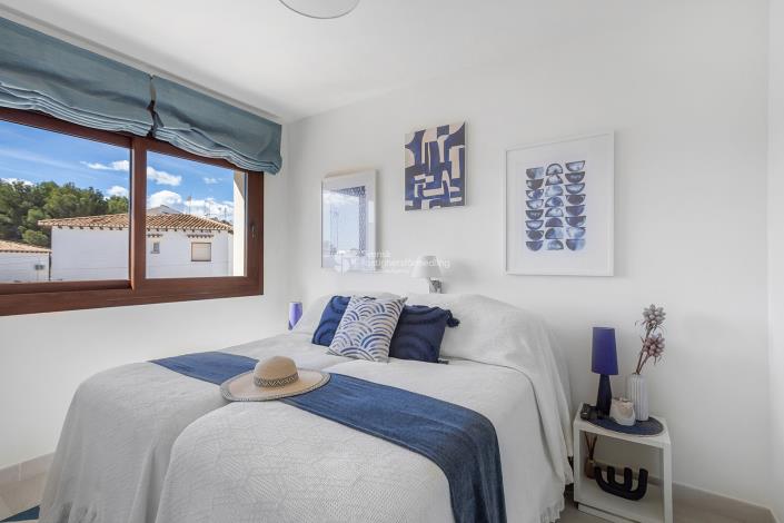 Image No.20-3 Bed Apartment for sale