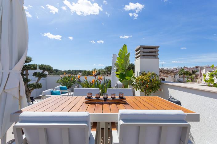 Image No.28-3 Bed Apartment for sale