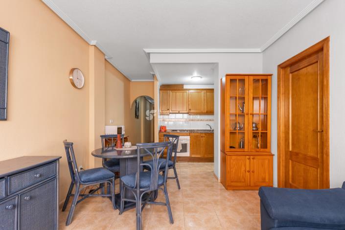 Image No.8-2 Bed Apartment for sale