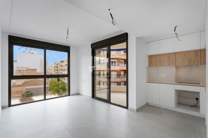 Image No.3-2 Bed Apartment for sale