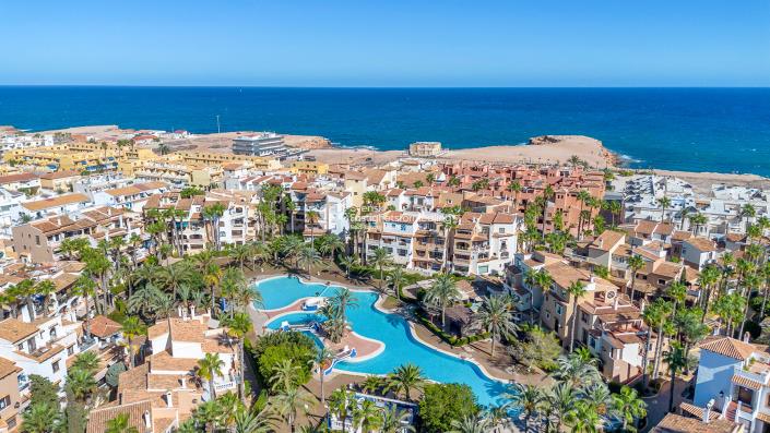 Image No.25-2 Bed Apartment for sale