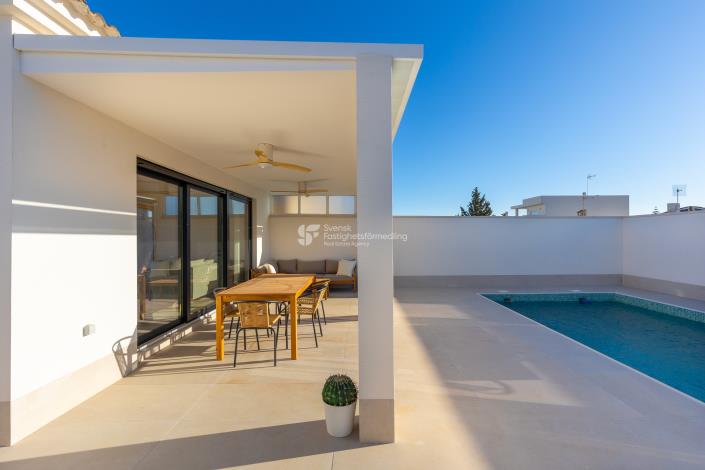 Image No.2-Maison / Villa de 3 chambres à vendre à La Siesta