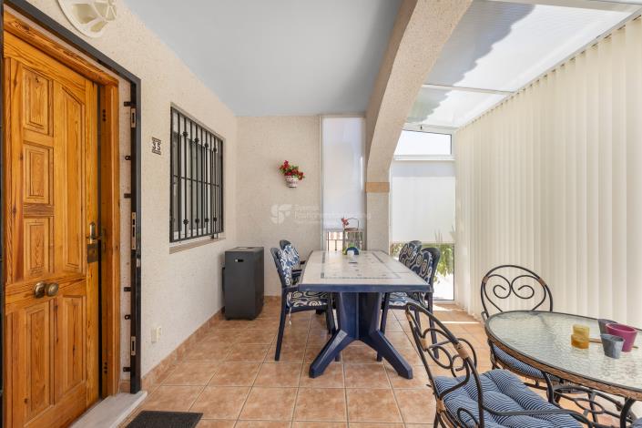 Image No.5-2 Bed Townhouse for sale