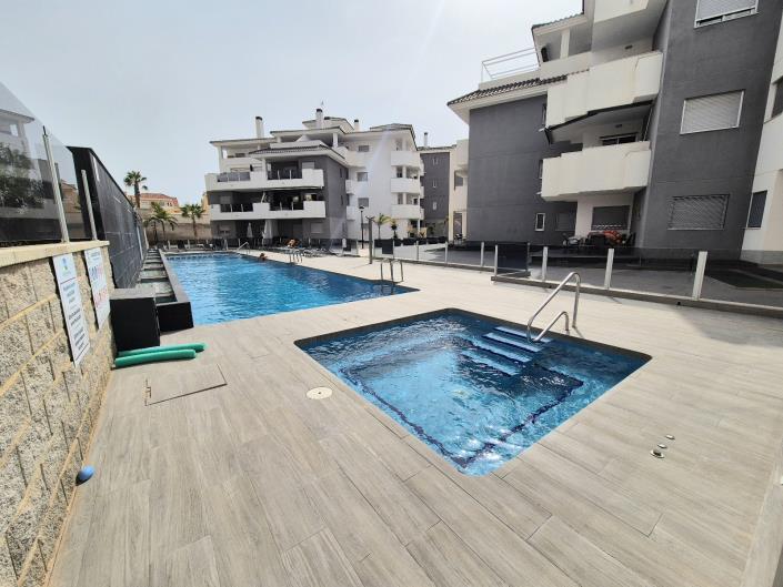 Image No.21-Appartement de 2 chambres à vendre à Villamartin