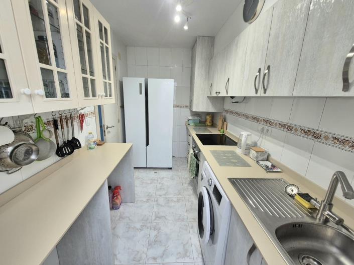 Image No.10-2 Bed Apartment for sale