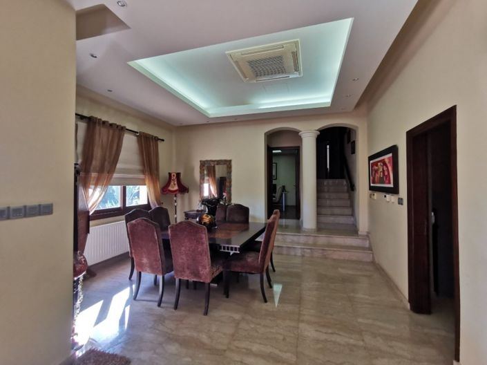 Image No.10-Villa de 4 chambres à vendre à Empa