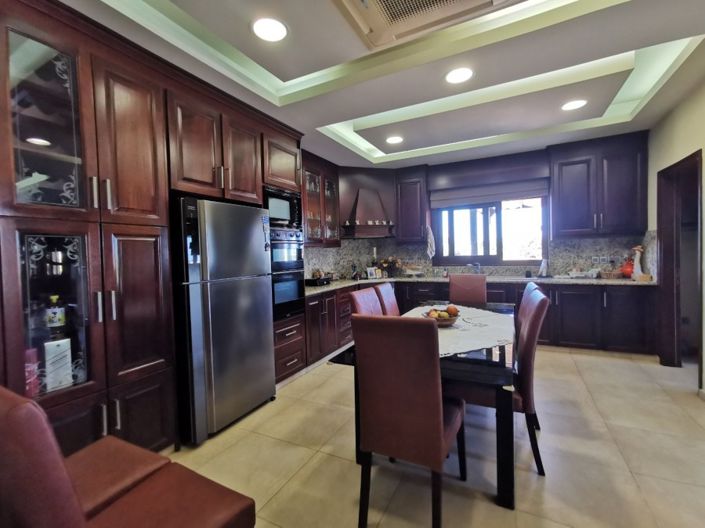 Image No.4-Villa de 4 chambres à vendre à Empa