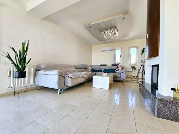 Image No.12-Villa de 4 chambres à vendre à Mesa Chorion